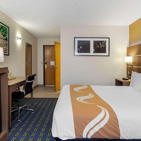 Quality Inn Lee Εξωτερικό φωτογραφία